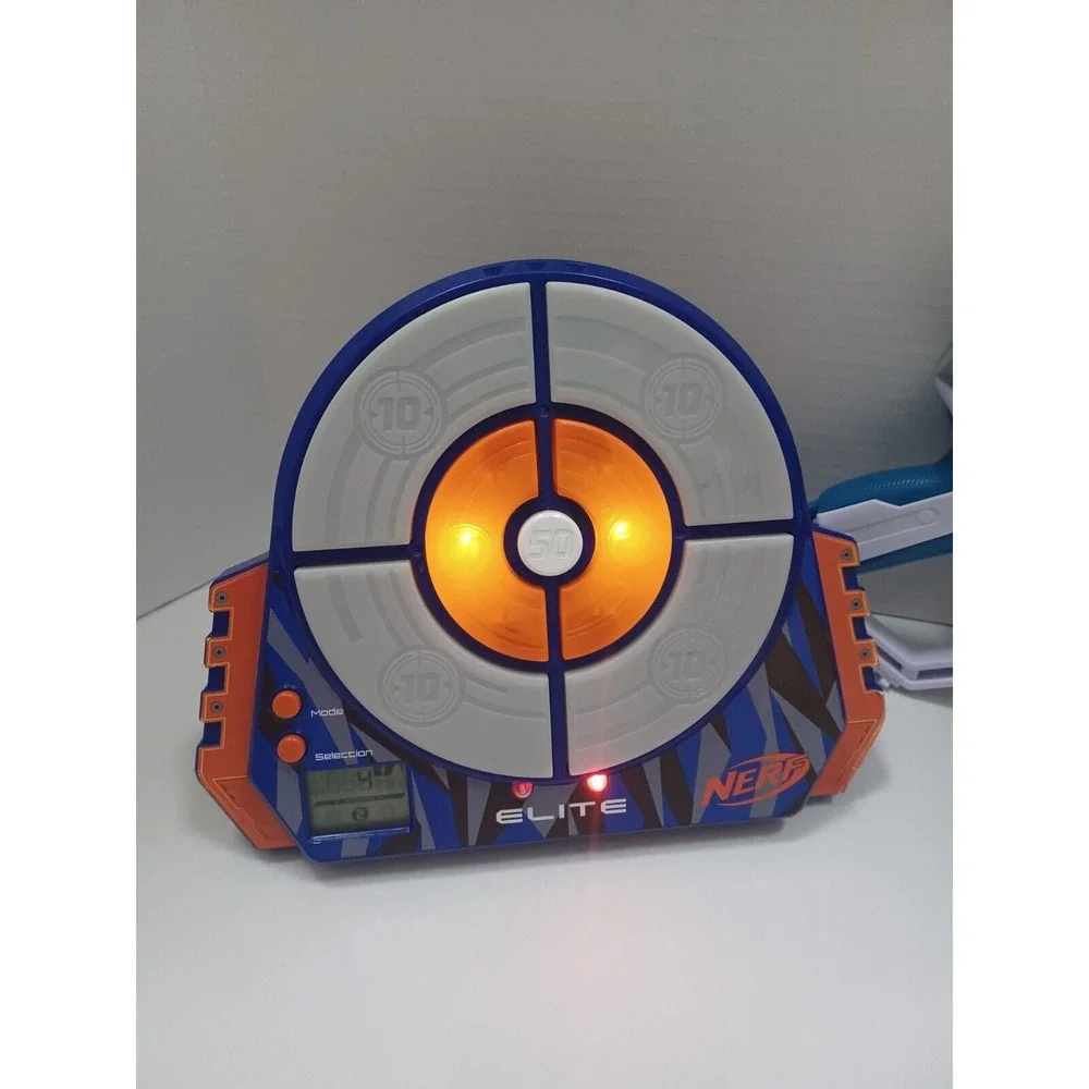 NERF Hyper Rush-40‎ Pump-Action Blaster & NERF Elite Digital Target Set